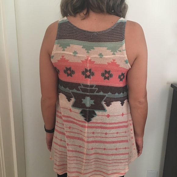 Indian print flowy summer shirt - Picture 3 of 4